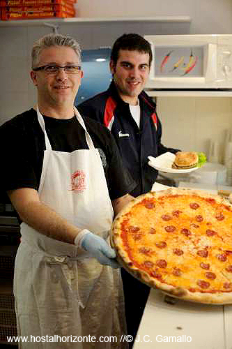 Restaurante italiano, una pizza en Burano