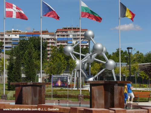 Parque Europa Torrejon de Ardoz Madrid Atmium Bruselas