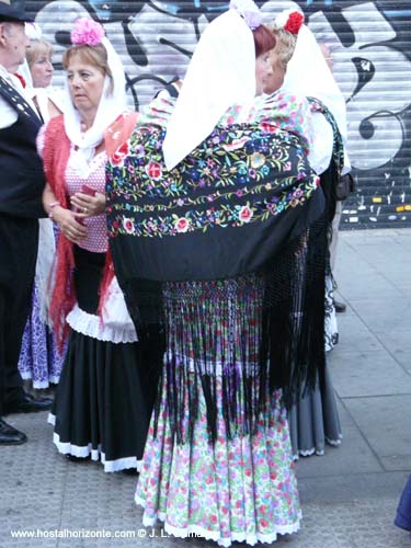 Procesion de San Cayetano. El Rastro Madrdi 2011